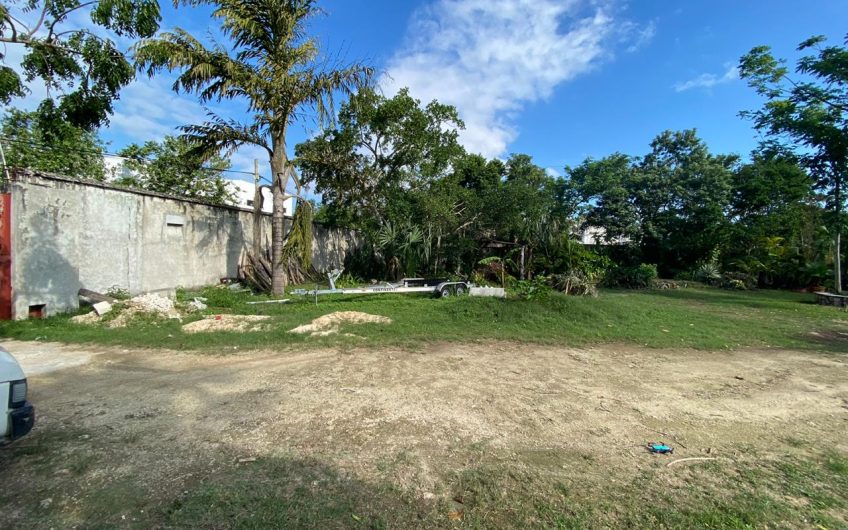 Terreno en venta Cancun en Alamos junto a Cumbres y av Huayacan